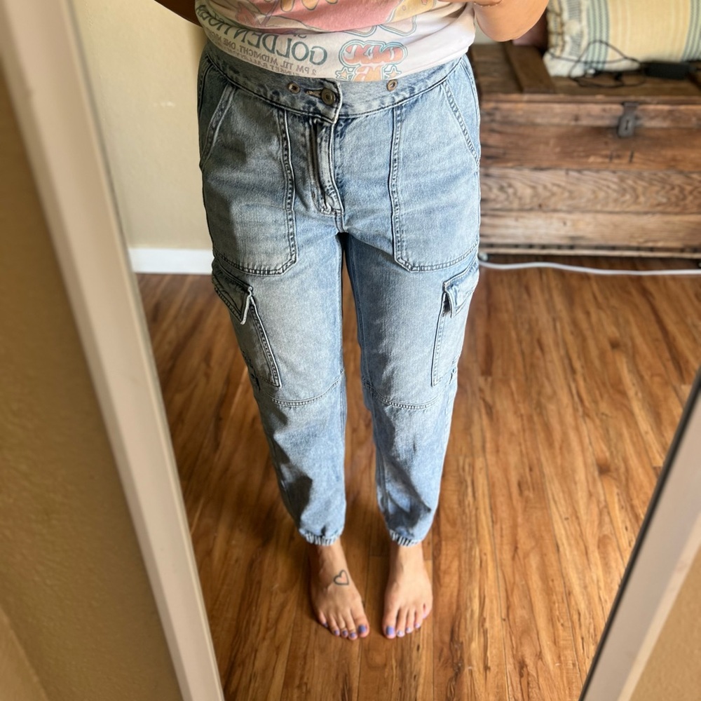 American eagle cargo joggers